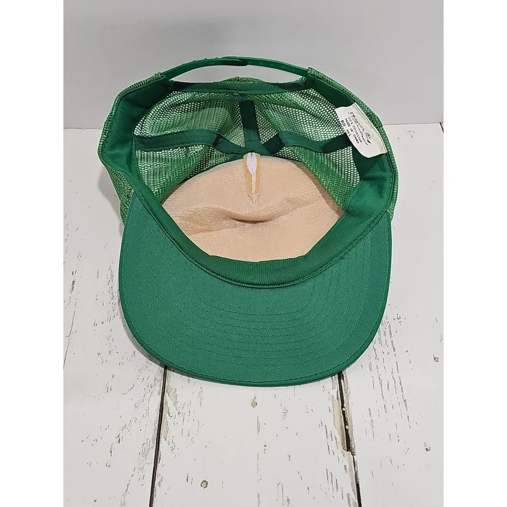 Teenage Mutant Ninja Turtles (Raphael) rope-trim mesh trucker hat